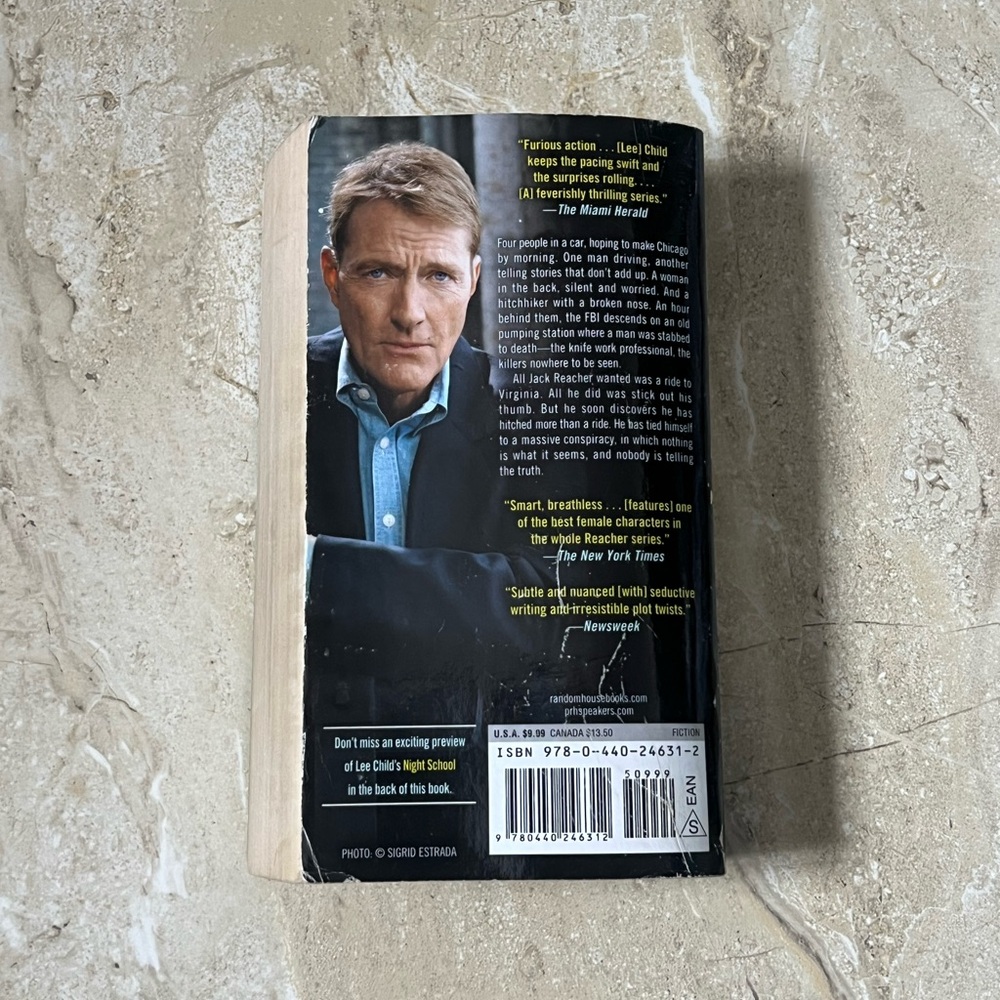 A Wanted Man - Lee Child paperback - Picture 3 of 3